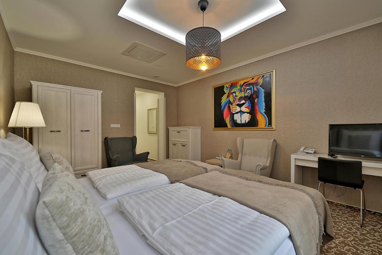 Hotel Pod Branou บาร์เจโอ ภายนอก รูปภาพ